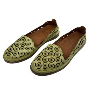 Cools 21 Perforated Laser Cut slip on Flats Women Size 40 / 9 Lime Green comfort